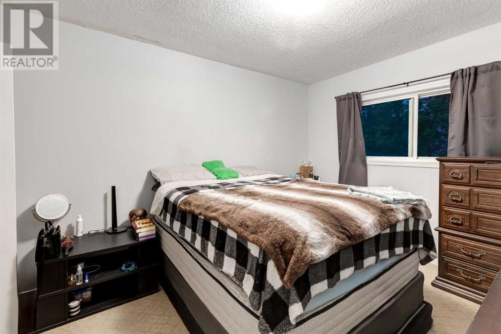 7246 24 Street Se, Calgary, Alberta  T2C 0Y5 - Photo 8 - A2227008