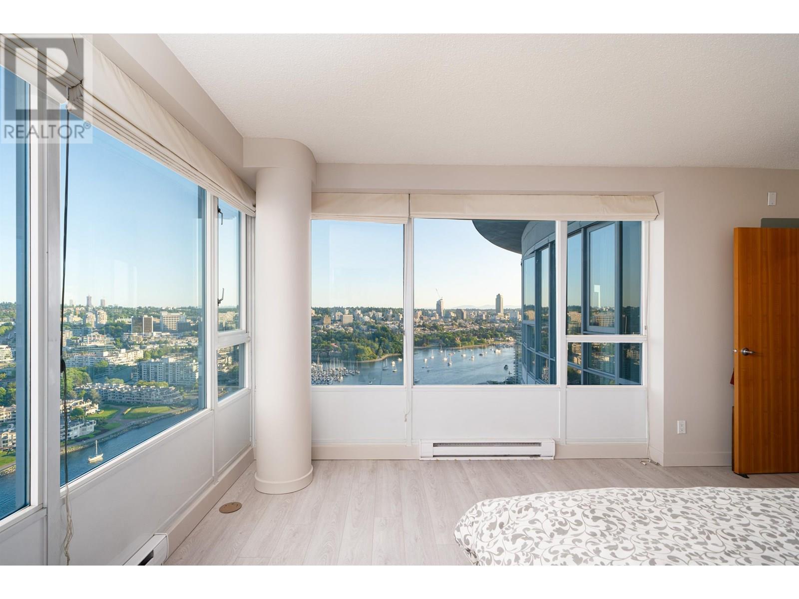 3903 1033 Marinaside Crescent, Vancouver, British Columbia  V6Z 3A3 - Photo 15 - R3014611