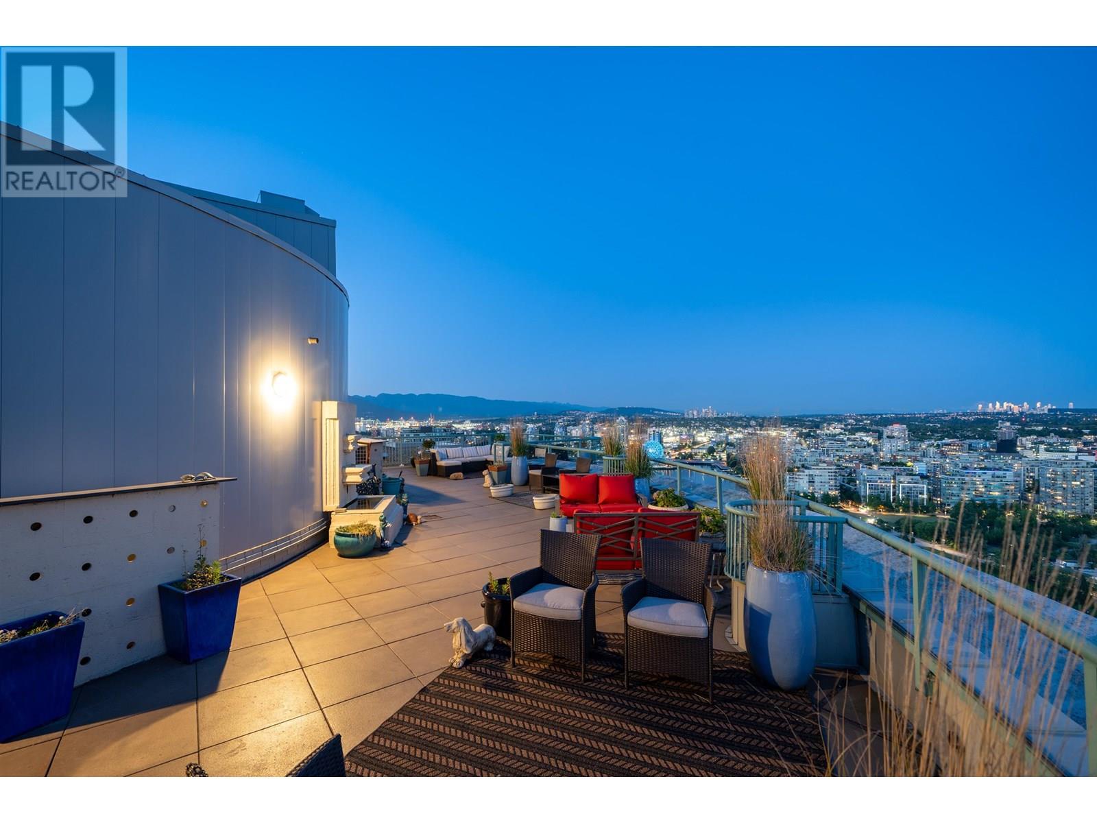 3903 1033 Marinaside Crescent, Vancouver, British Columbia  V6Z 3A3 - Photo 31 - R3014611