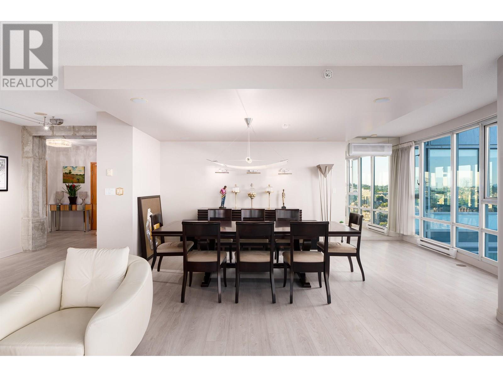 3903 1033 Marinaside Crescent, Vancouver, British Columbia  V6Z 3A3 - Photo 9 - R3014611