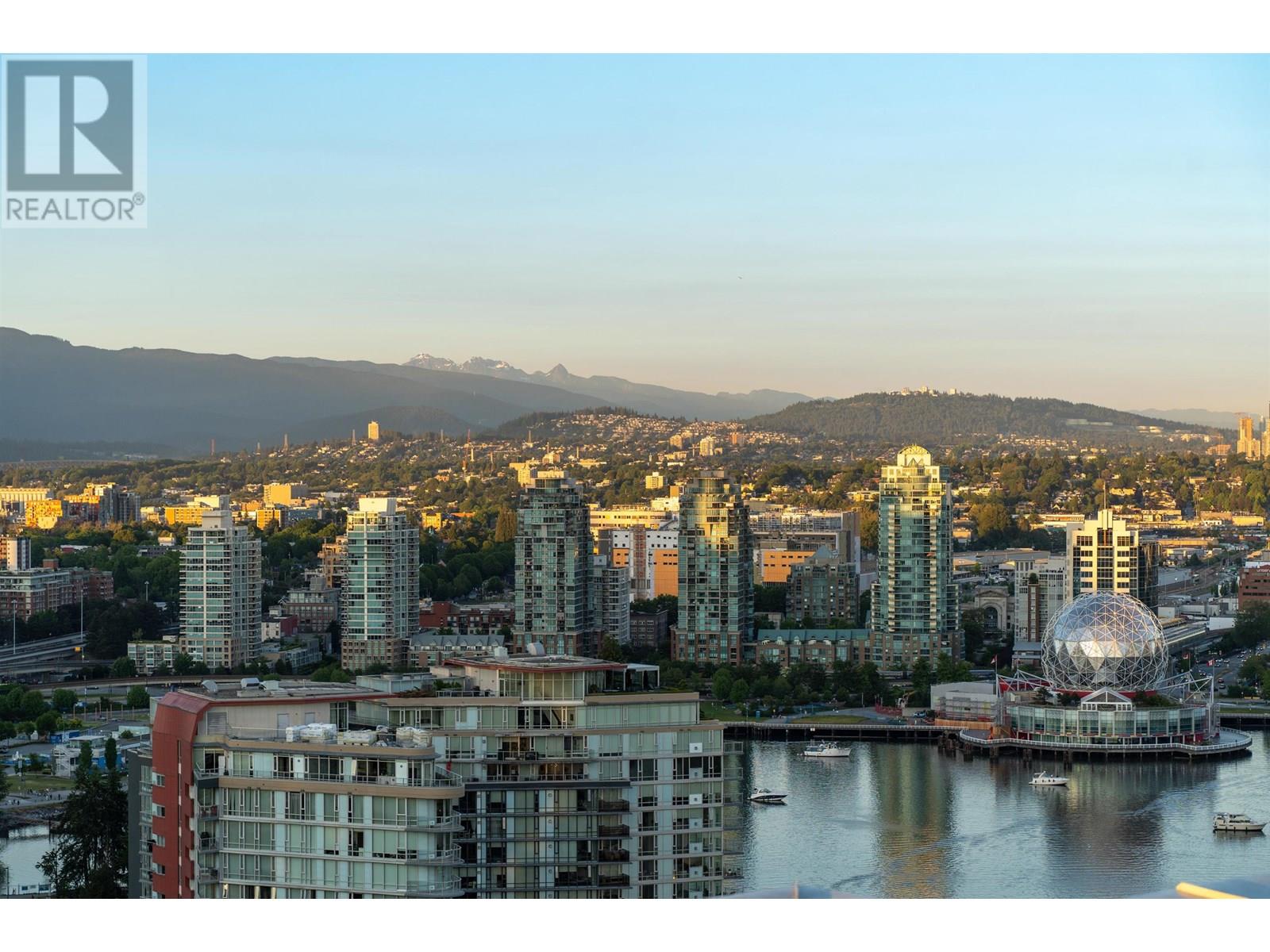 3903 1033 Marinaside Crescent, Vancouver, British Columbia  V6Z 3A3 - Photo 28 - R3014611