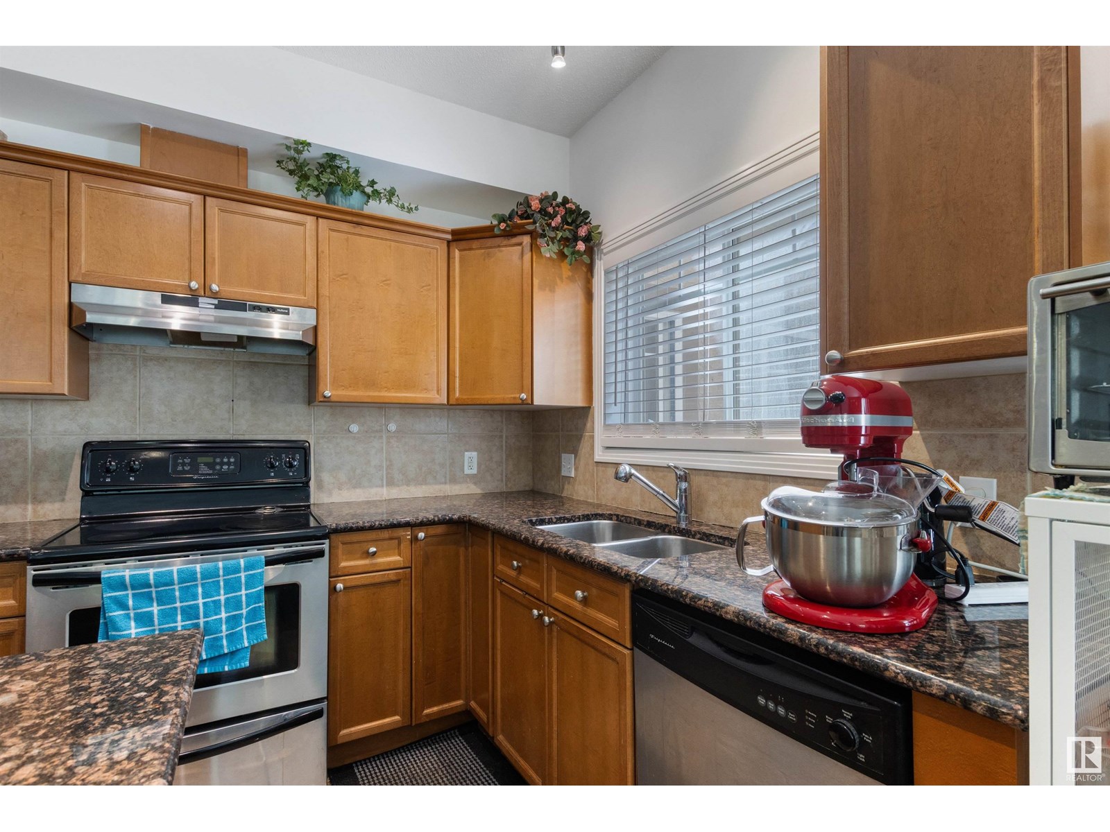 #101 8931 156 St Nw, Edmonton, Alberta  T5R 1Y6 - Photo 10 - E4441817