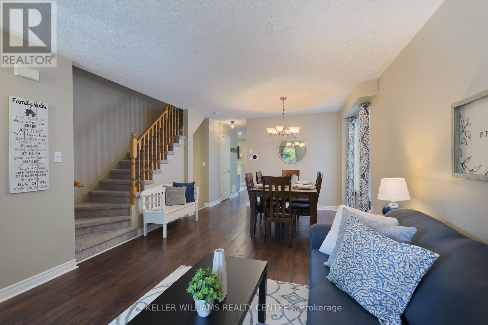 21 Glasgow Crescent, Georgina (Keswick South), Ontario  L4P 4A9 - Photo 3 - N12214468