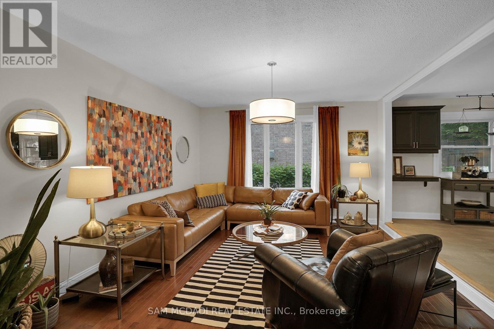 2467 Claymore Crescent, Mississauga, Ontario  L5C 3A2 - Photo 6 - W12214470