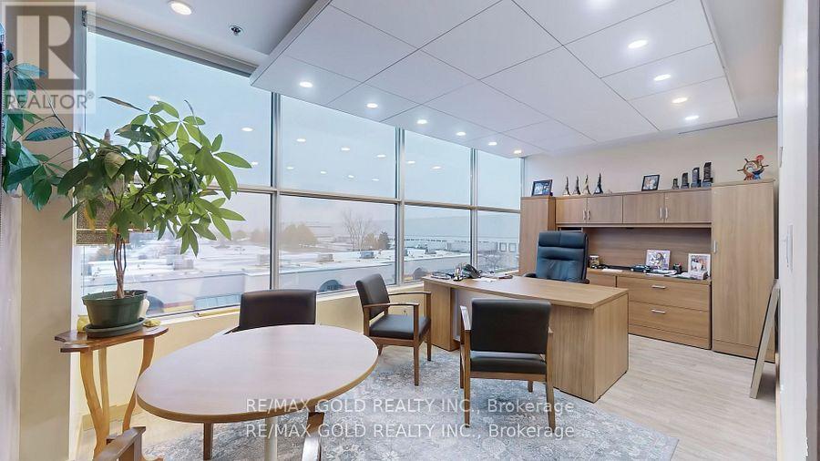 323-324 - 2560 Matheson Boulevard E, Mississauga, Ontario  L4W 4Y9 - Photo 13 - W12214479