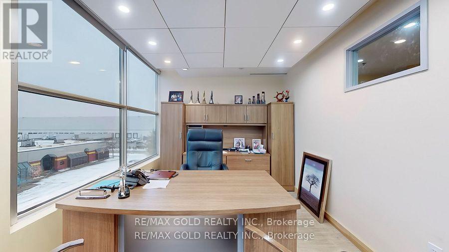 323-324 - 2560 Matheson Boulevard E, Mississauga, Ontario  L4W 4Y9 - Photo 14 - W12214479