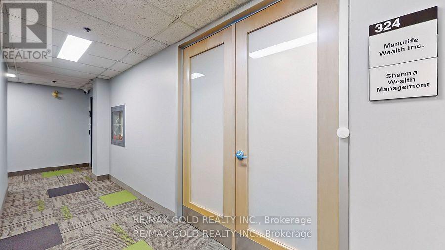 323-324 - 2560 Matheson Boulevard E, Mississauga, Ontario  L4W 4Y9 - Photo 3 - W12214479