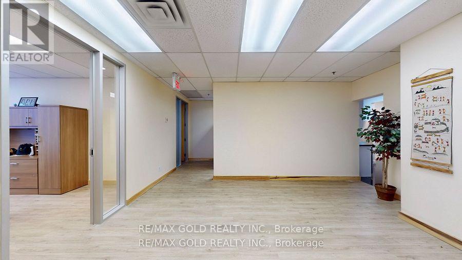 323-324 - 2560 Matheson Boulevard E, Mississauga, Ontario  L4W 4Y9 - Photo 30 - W12214479