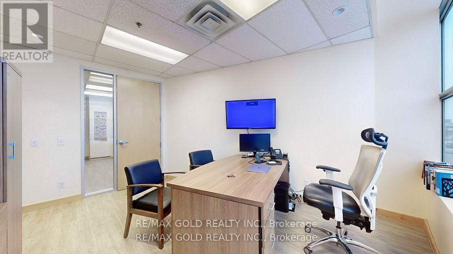 323-324 - 2560 Matheson Boulevard E, Mississauga, Ontario  L4W 4Y9 - Photo 37 - W12214479