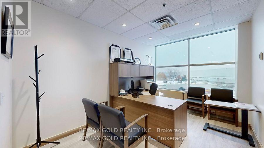 323-324 - 2560 Matheson Boulevard E, Mississauga, Ontario  L4W 4Y9 - Photo 38 - W12214479