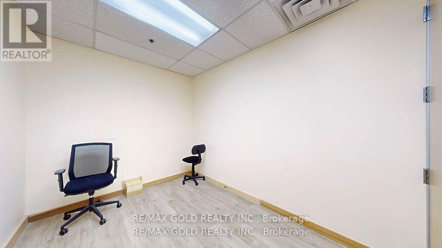 323-324 - 2560 Matheson Boulevard E, Mississauga, Ontario  L4W 4Y9 - Photo 43 - W12214479