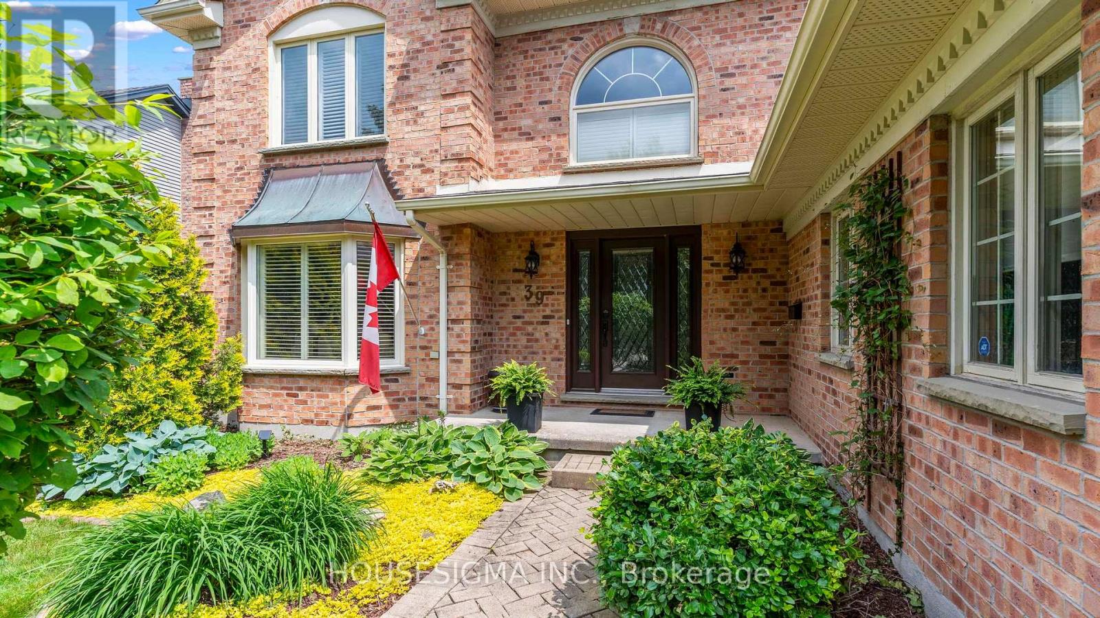 39 Rose Hip Place, London South, Ontario  N6K 4H4 - Photo 3 - X12214488