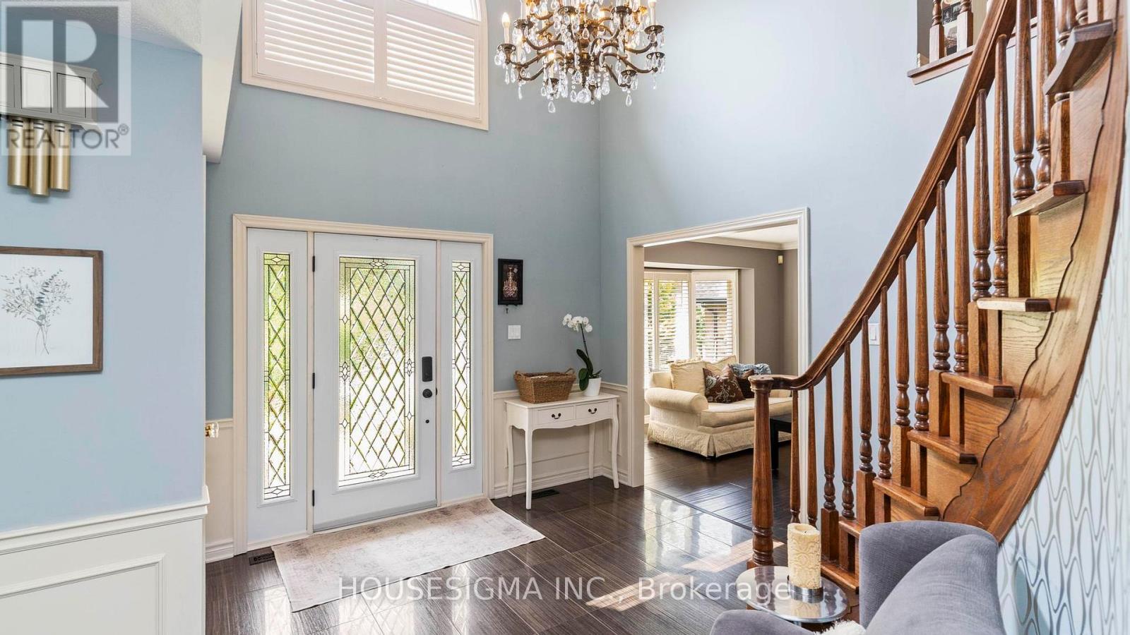 39 Rose Hip Place, London South, Ontario  N6K 4H4 - Photo 4 - X12214488