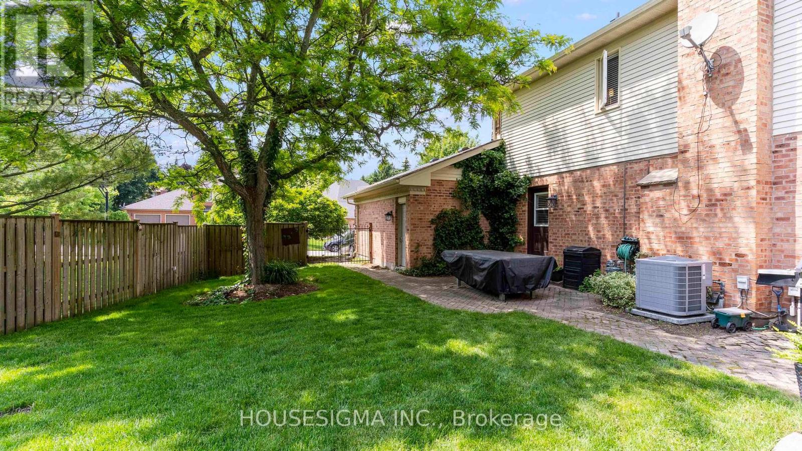 39 Rose Hip Place, London South, Ontario  N6K 4H4 - Photo 42 - X12214488