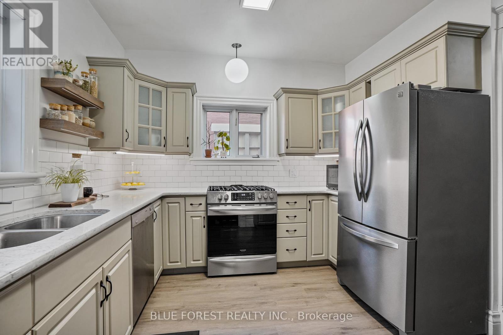 44 Windsor Avenue, London South, Ontario  N6C 1Z7 - Photo 17 - X12214496
