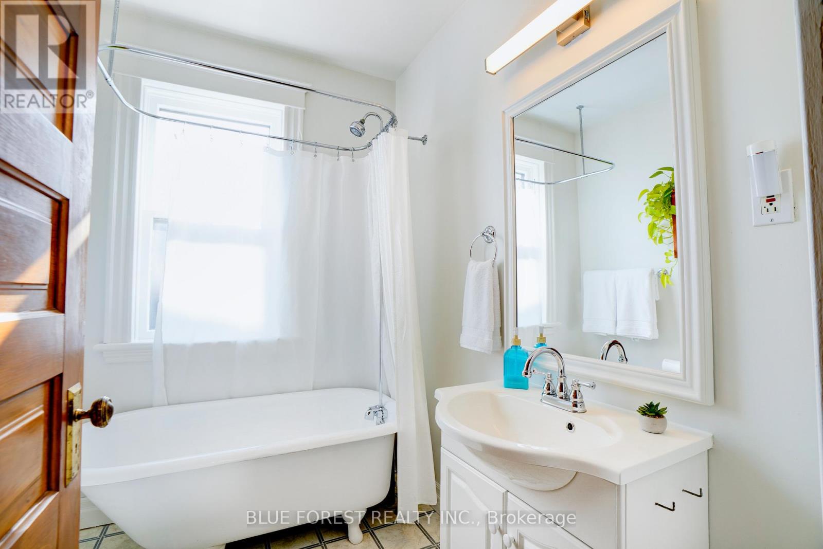 44 Windsor Avenue, London South, Ontario  N6C 1Z7 - Photo 30 - X12214496