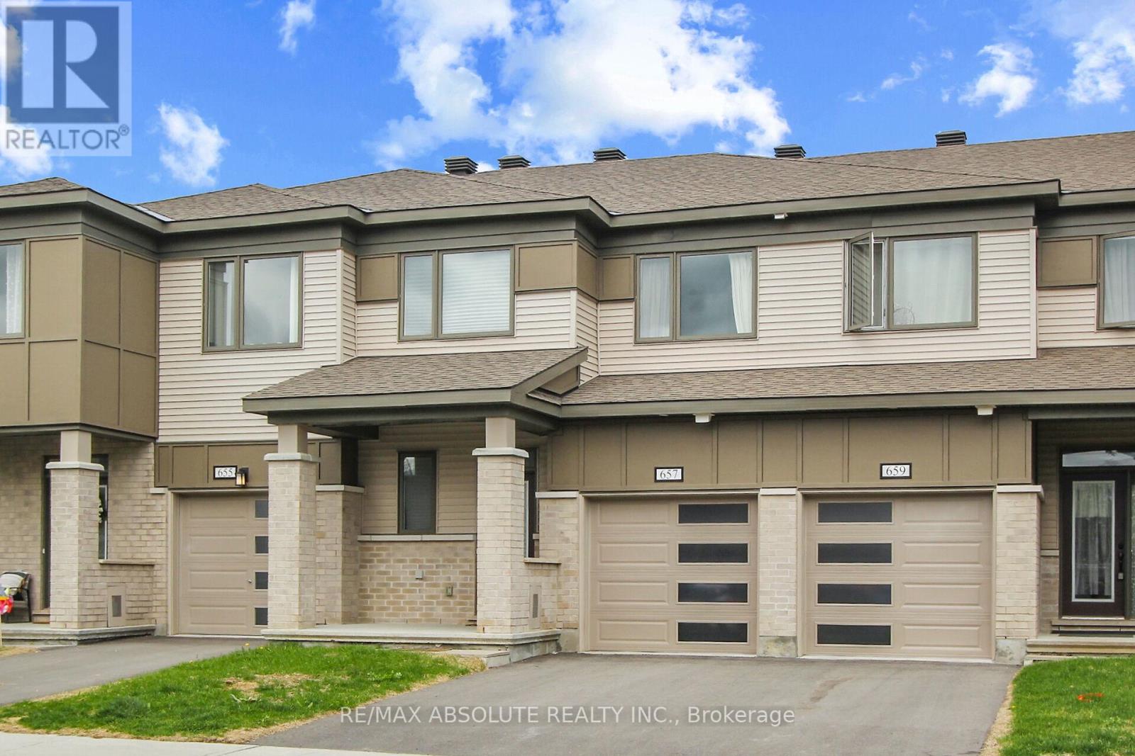 657 ALLIED MEWS, Ottawa, Ontario