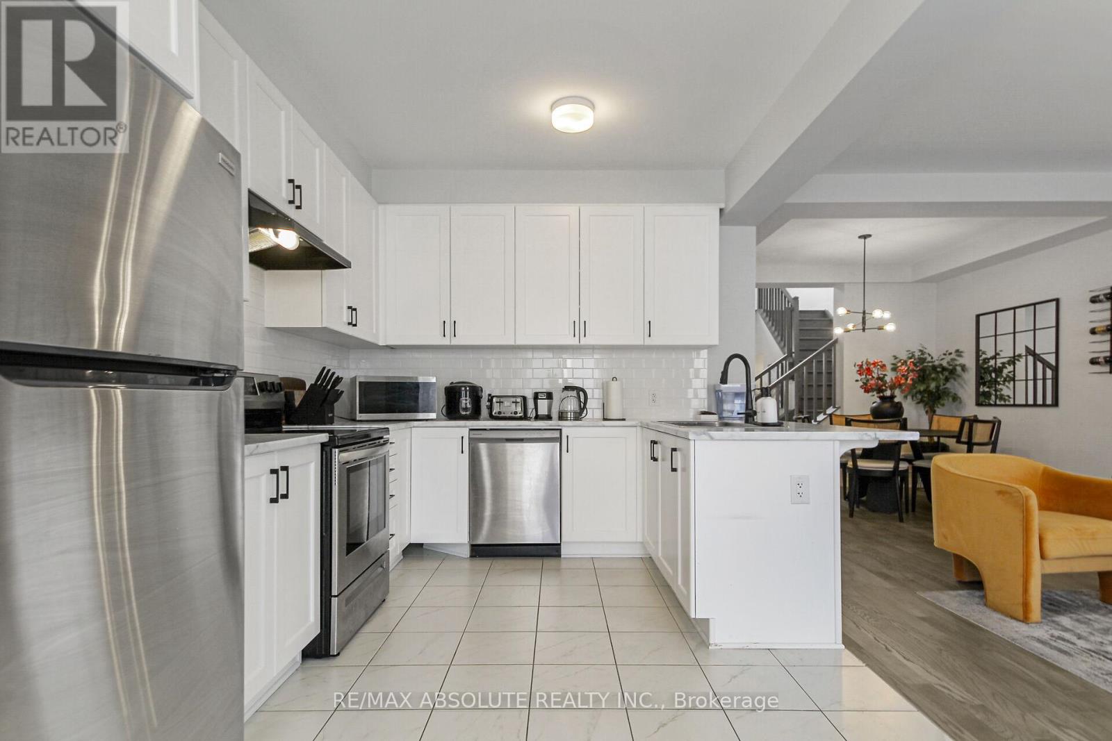 657 Allied Mews, Ottawa, Ontario  K2S 3A1 - Photo 17 - X12214509