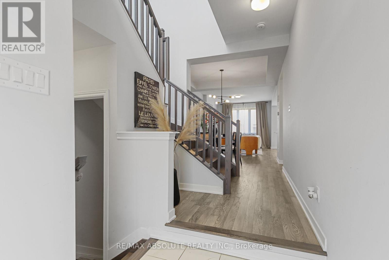 657 Allied Mews, Ottawa, Ontario  K2S 3A1 - Photo 6 - X12214509