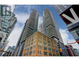 3203 - 125 BLUE JAYS WAY, Toronto, Ontario