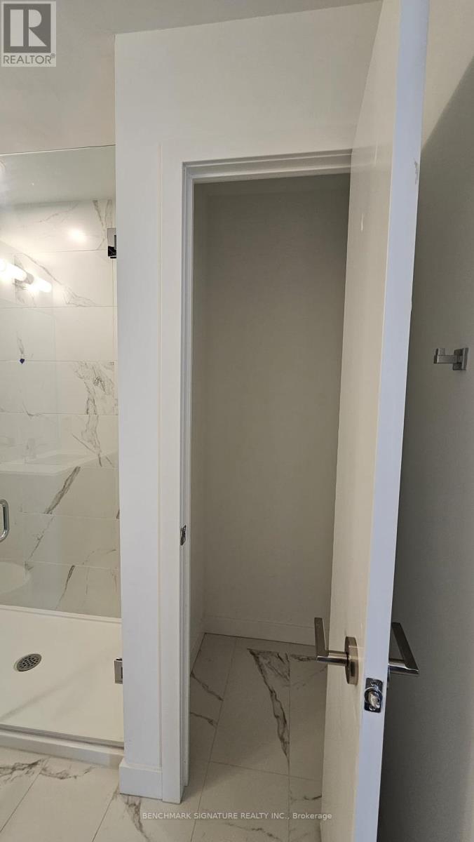 S912 - 8 Olympic Garden Drive, Toronto, Ontario  M2M 0B9 - Photo 12 - C12214481