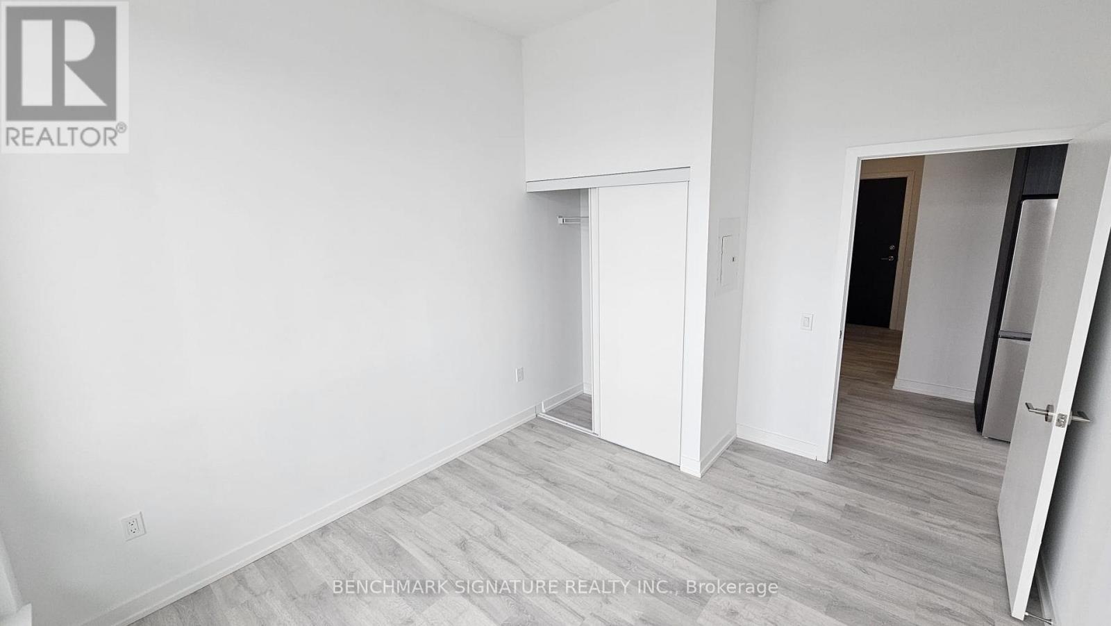 S912 - 8 Olympic Garden Drive, Toronto, Ontario  M2M 0B9 - Photo 21 - C12214481