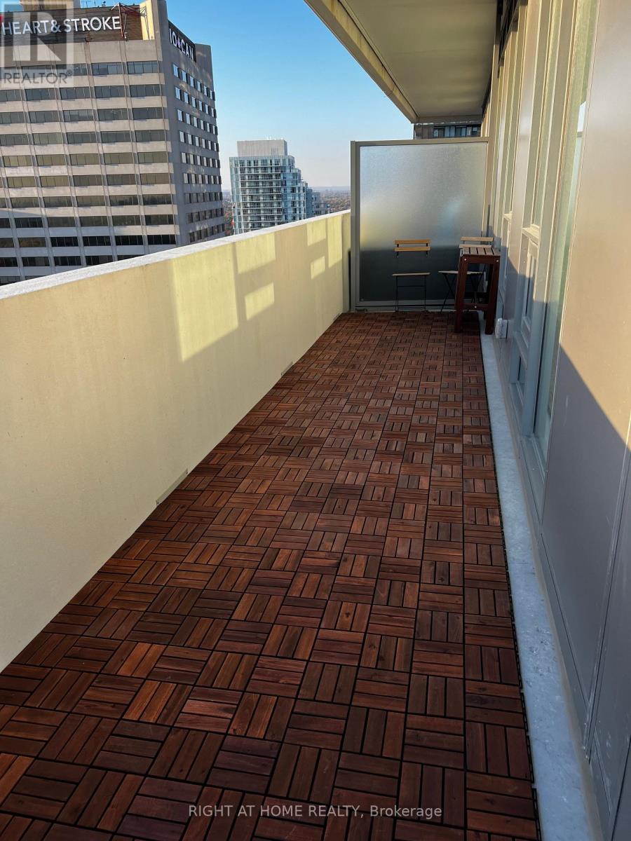 3008 - 2221 Yonge Street, Toronto, Ontario  M4S 2B4 - Photo 10 - C12214482