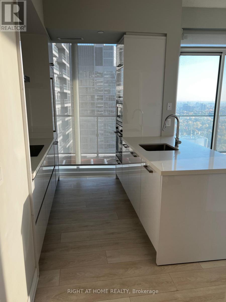 3008 - 2221 Yonge Street, Toronto, Ontario  M4S 2B4 - Photo 2 - C12214482