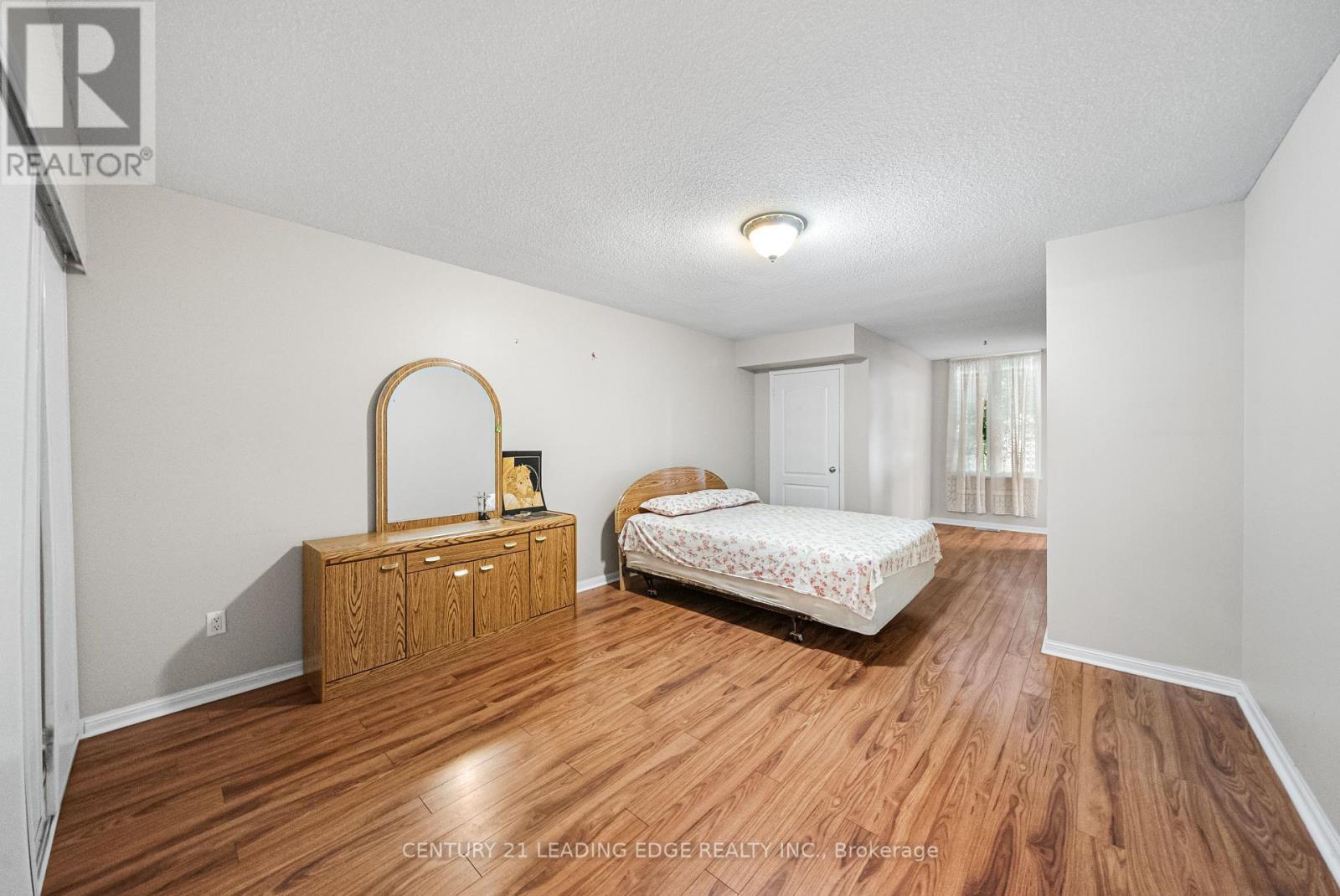 101 Grandview Way, Toronto, Ontario  M2N 6V2 - Photo 11 - C12214495