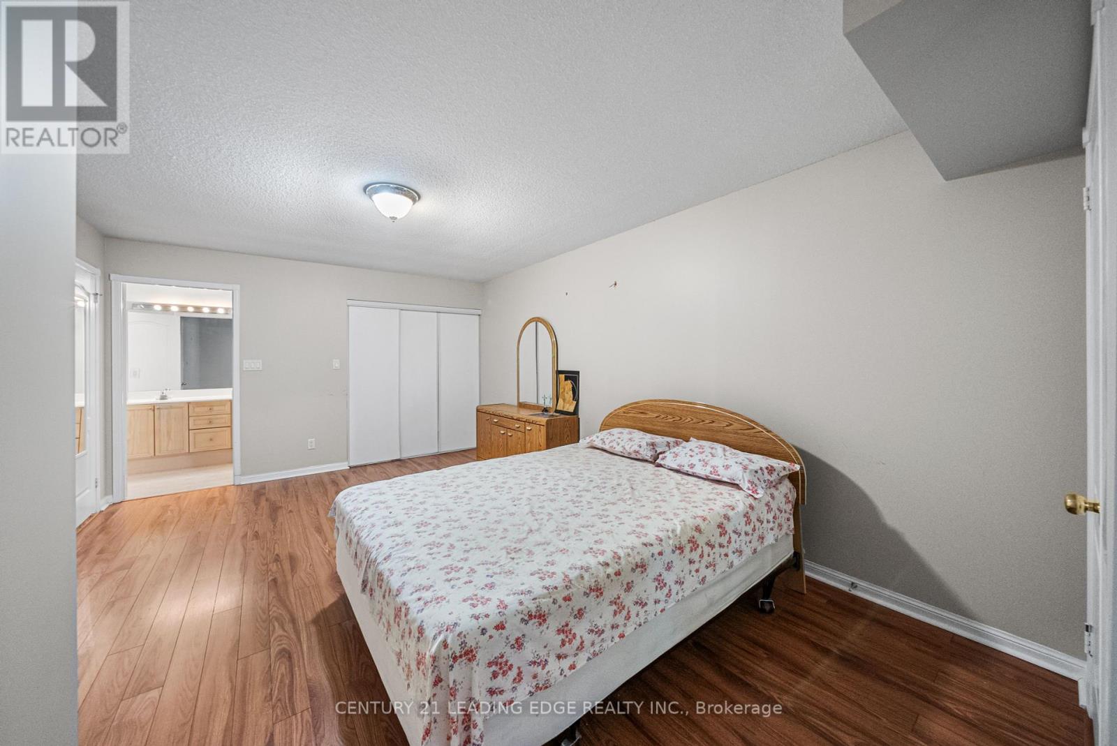 101 Grandview Way, Toronto, Ontario  M2N 6V2 - Photo 14 - C12214495