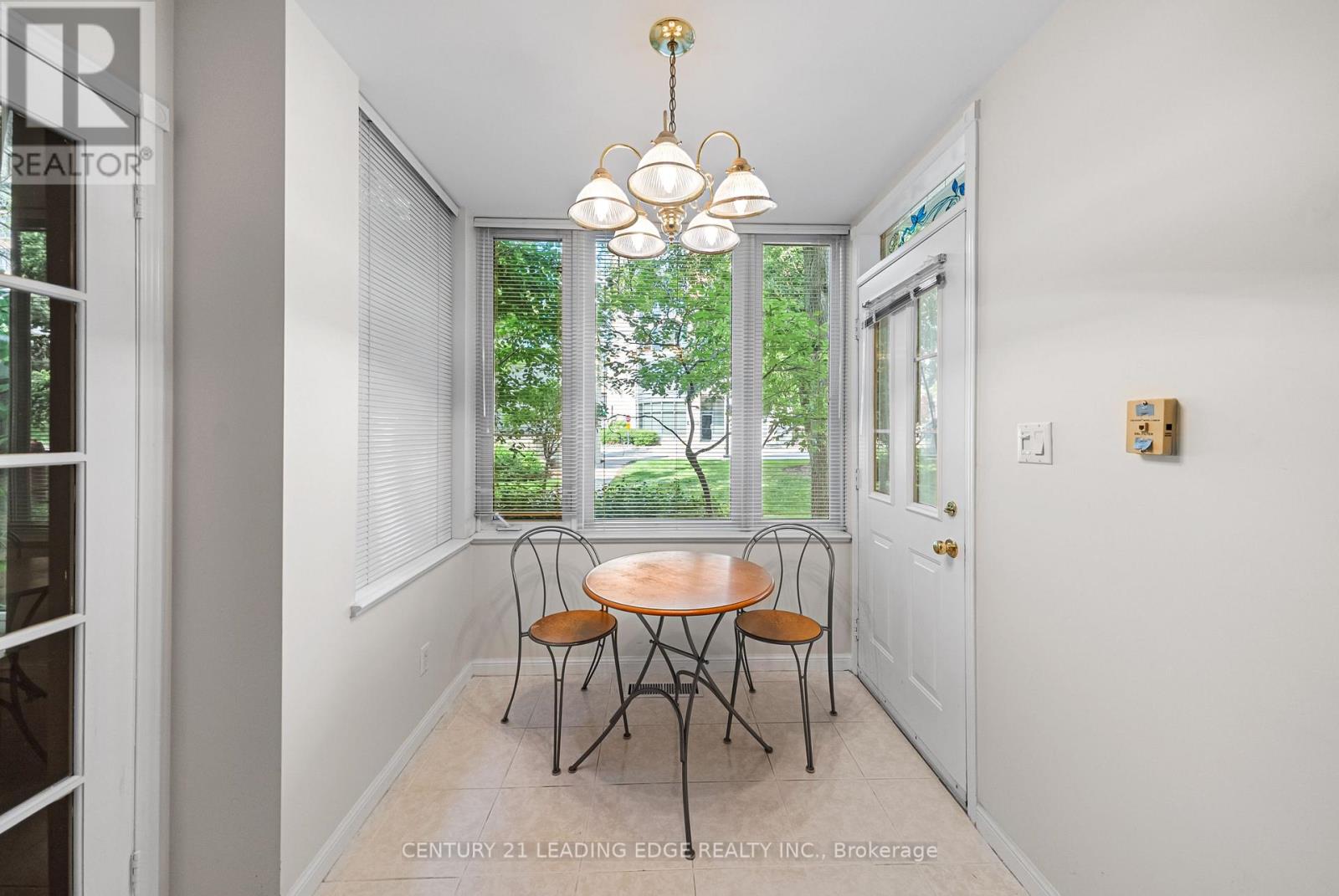 101 Grandview Way, Toronto, Ontario  M2N 6V2 - Photo 20 - C12214495