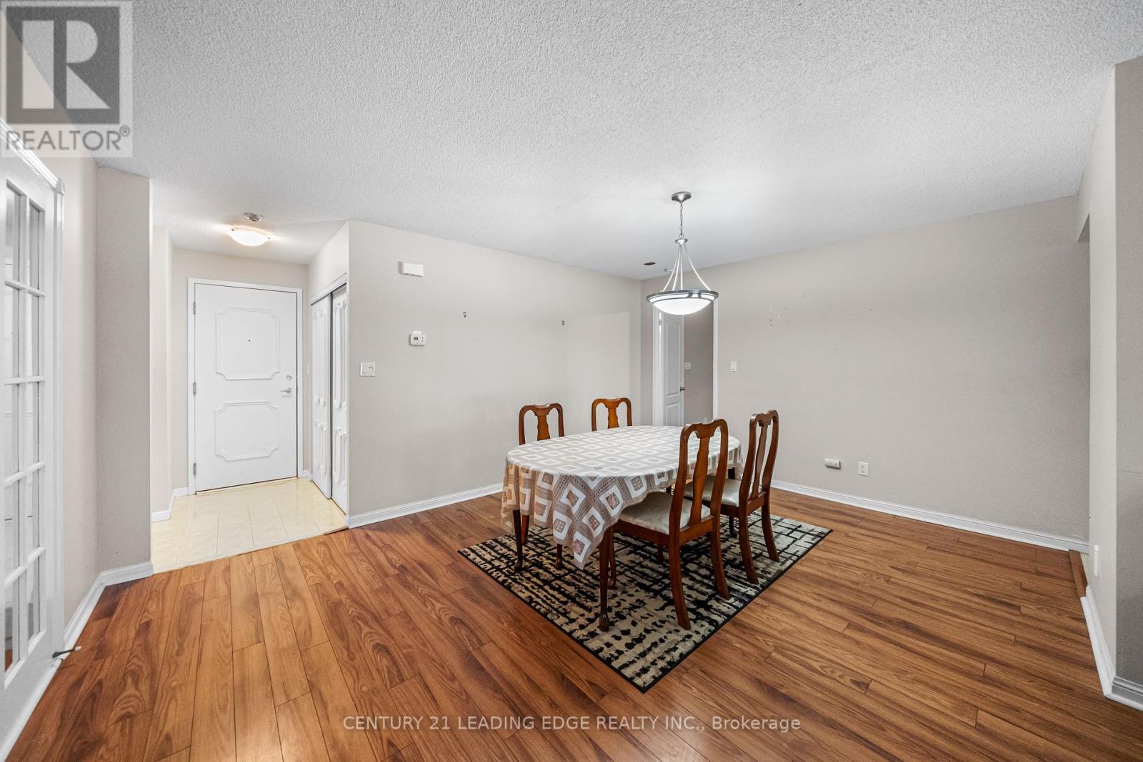 101 Grandview Way, Toronto, Ontario  M2N 6V2 - Photo 6 - C12214495
