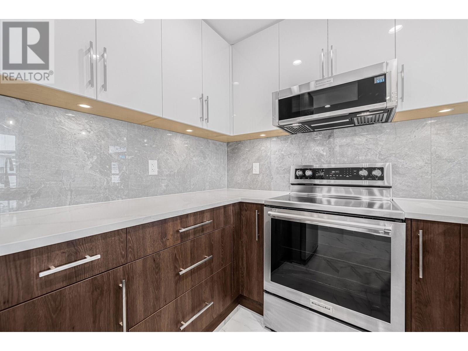 304 11703 Fraser Street, Maple Ridge, British Columbia  V2X 9A7 - Photo 6 - R3013709