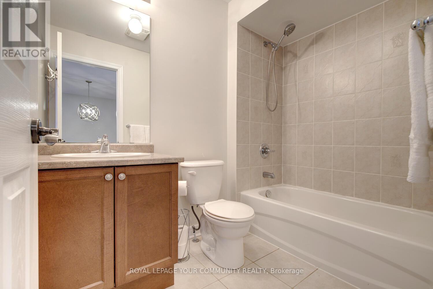 5 Millhouse Court, Vaughan, Ontario  L6A 4J4 - Photo 39 - N12214511