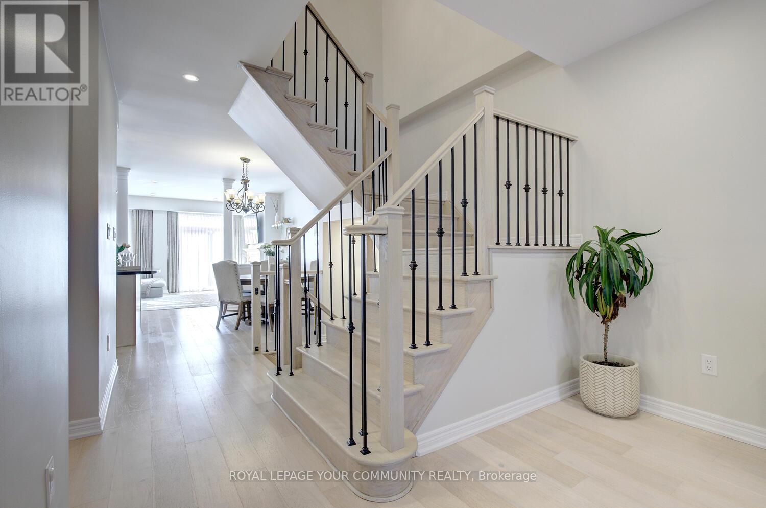 5 Millhouse Court, Vaughan, Ontario  L6A 4J4 - Photo 8 - N12214511