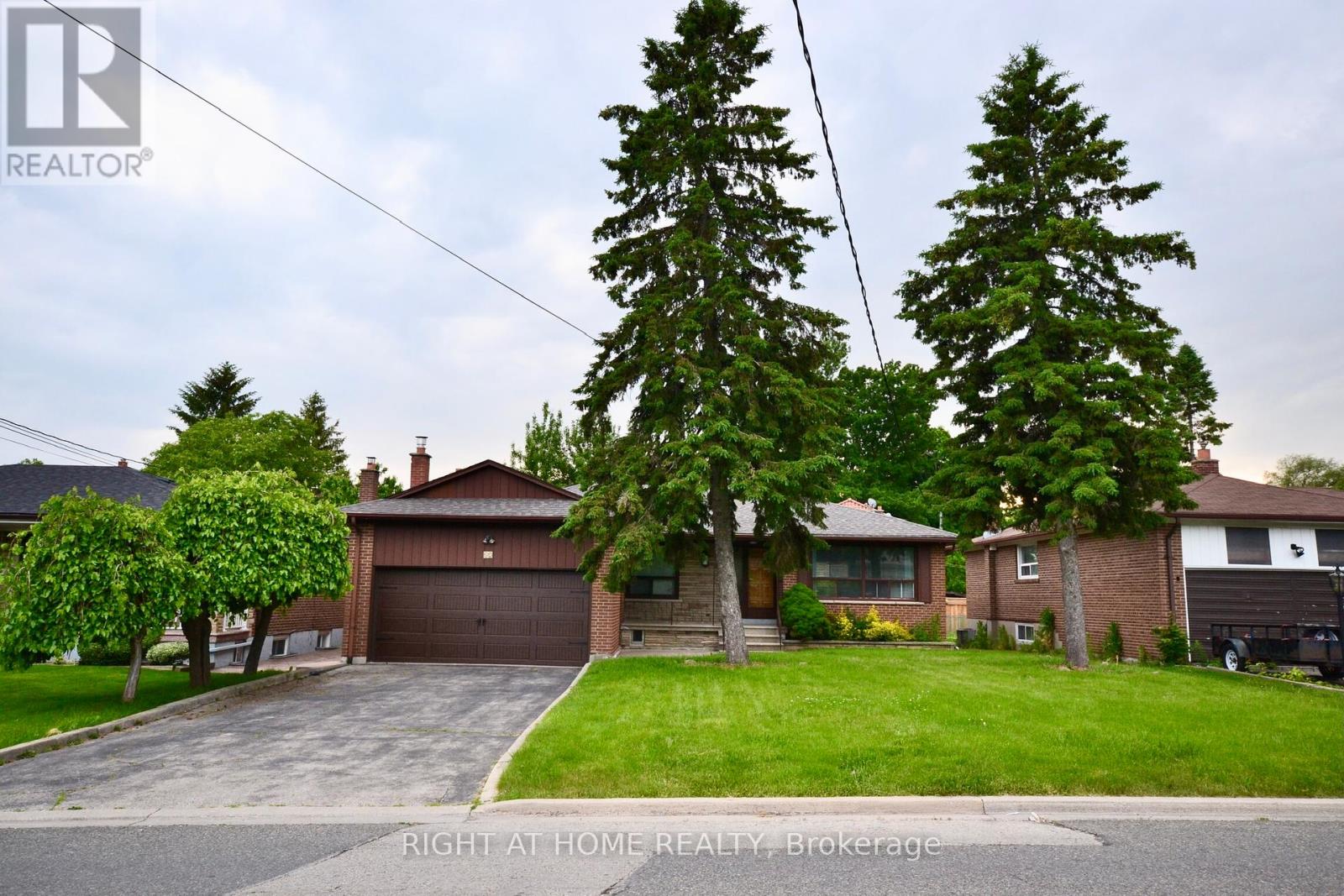 42 CULFORD ROAD, Toronto, Ontario