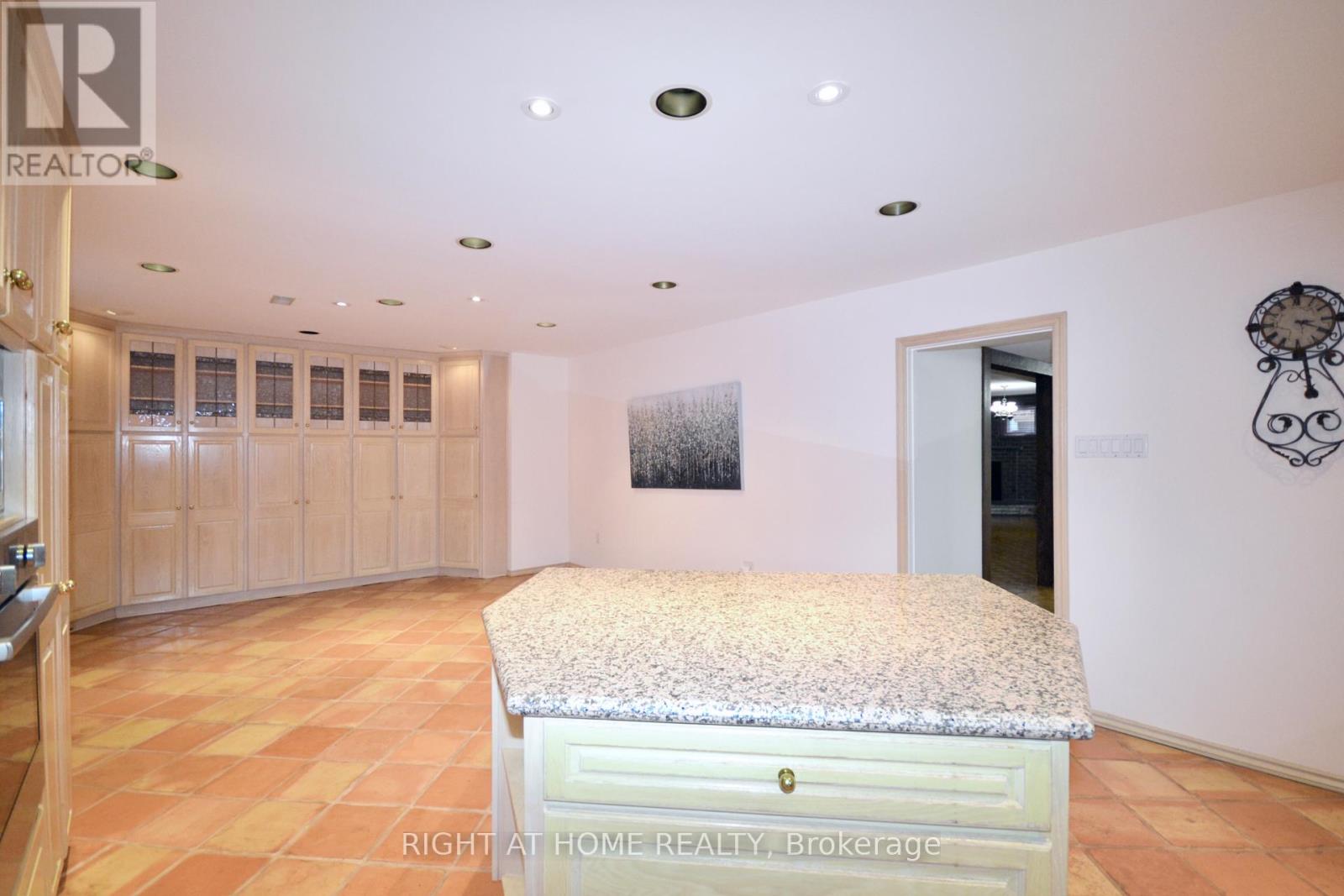 42 Culford Road, Toronto, Ontario  M6M 4J7 - Photo 30 - W12214507