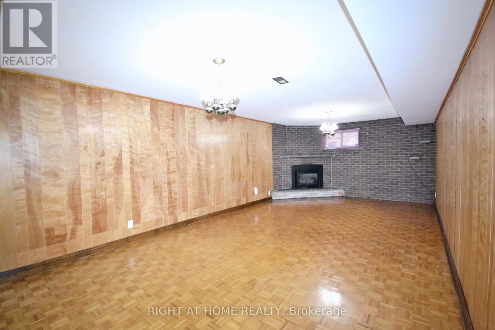 42 Culford Road, Toronto, Ontario  M6M 4J7 - Photo 32 - W12214507