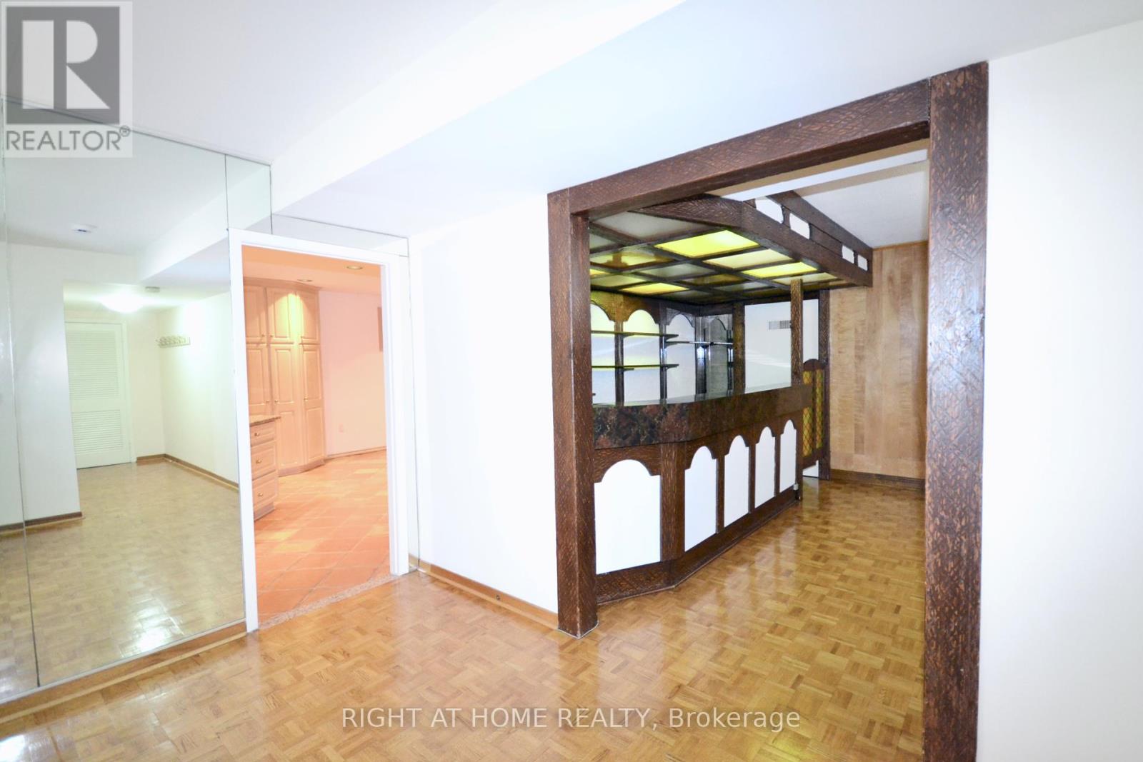 42 Culford Road, Toronto, Ontario  M6M 4J7 - Photo 34 - W12214507