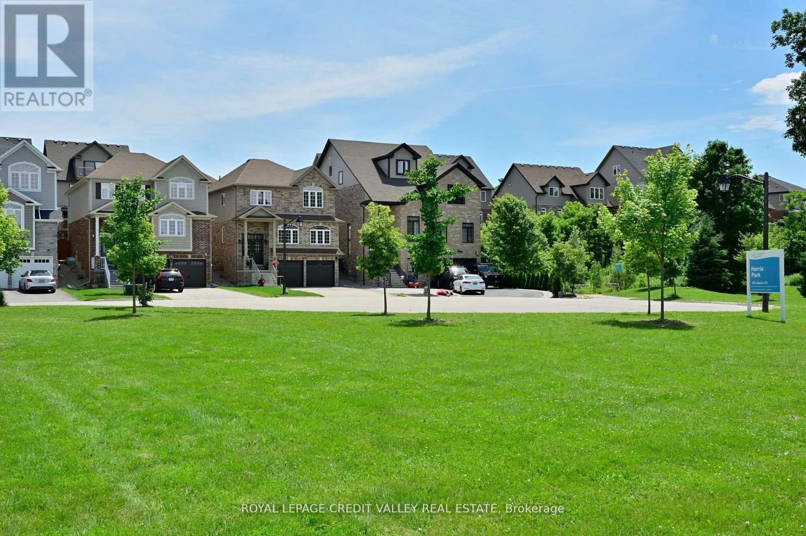 125 Gagnon Place, Guelph/eramosa, Ontario  N0B 2K0 - Photo 2 - X12214502
