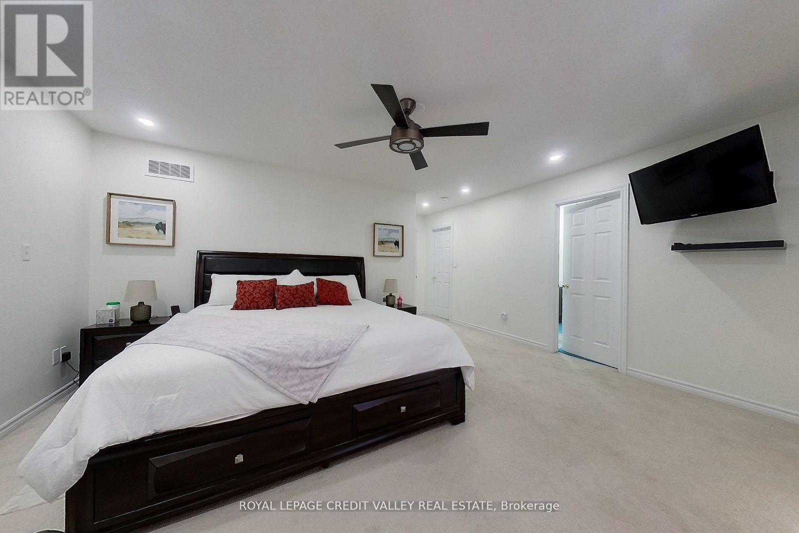 125 Gagnon Place, Guelph/eramosa, Ontario  N0B 2K0 - Photo 25 - X12214502