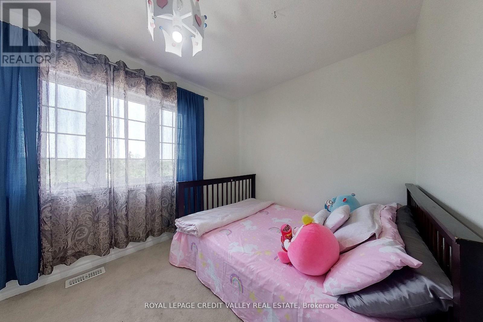 125 Gagnon Place, Guelph/eramosa, Ontario  N0B 2K0 - Photo 35 - X12214502