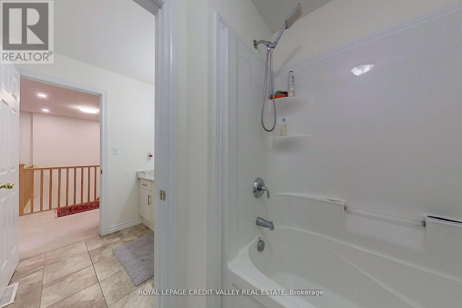 125 Gagnon Place, Guelph/eramosa, Ontario  N0B 2K0 - Photo 37 - X12214502