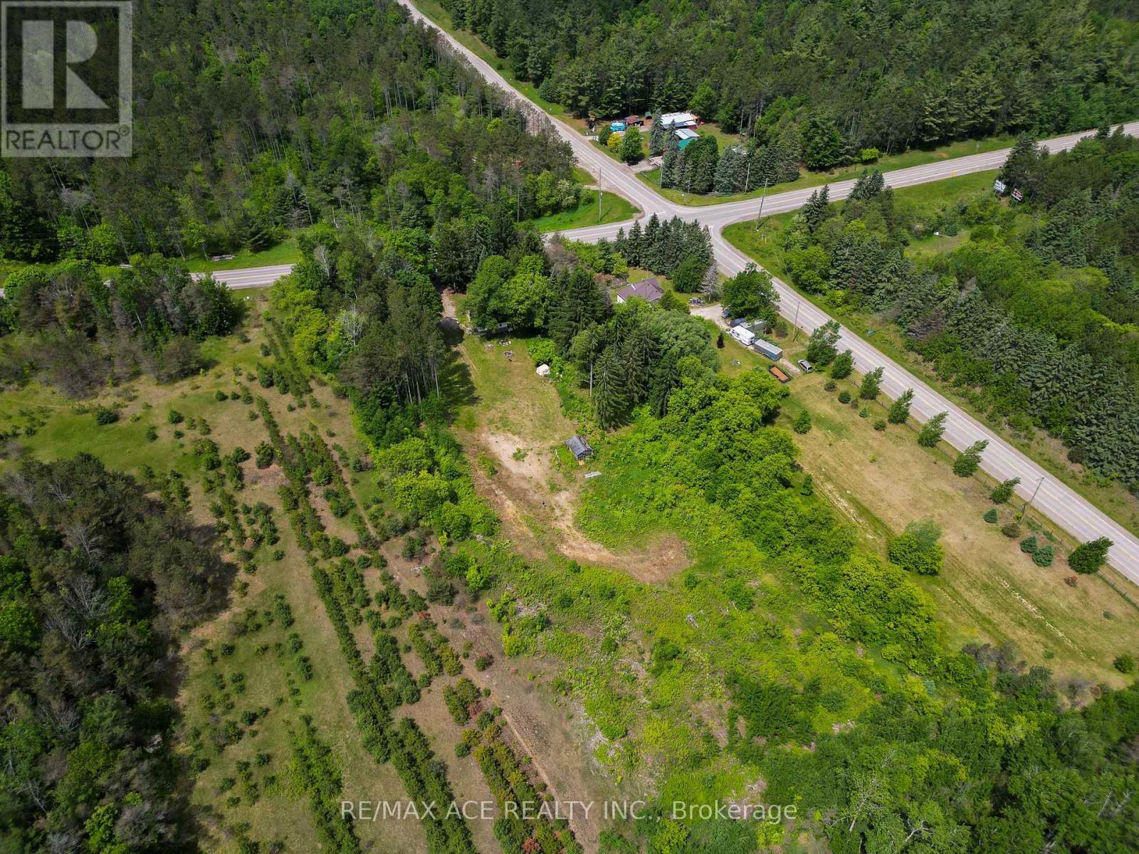 938289 Airport Road, Mulmur, Ontario  L9V 0M1 - Photo 15 - X12214508