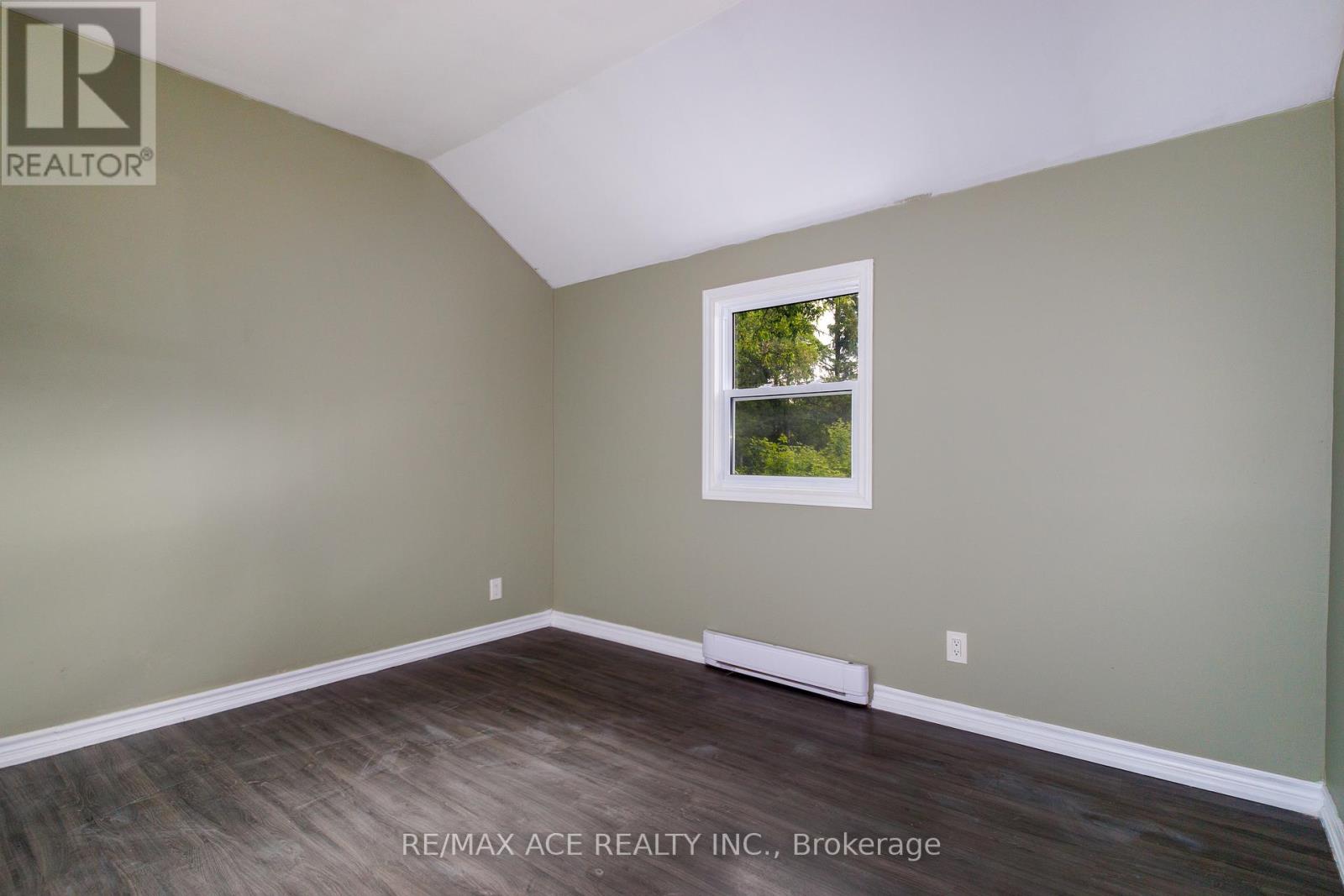 938289 Airport Road, Mulmur, Ontario  L9V 0M1 - Photo 7 - X12214508