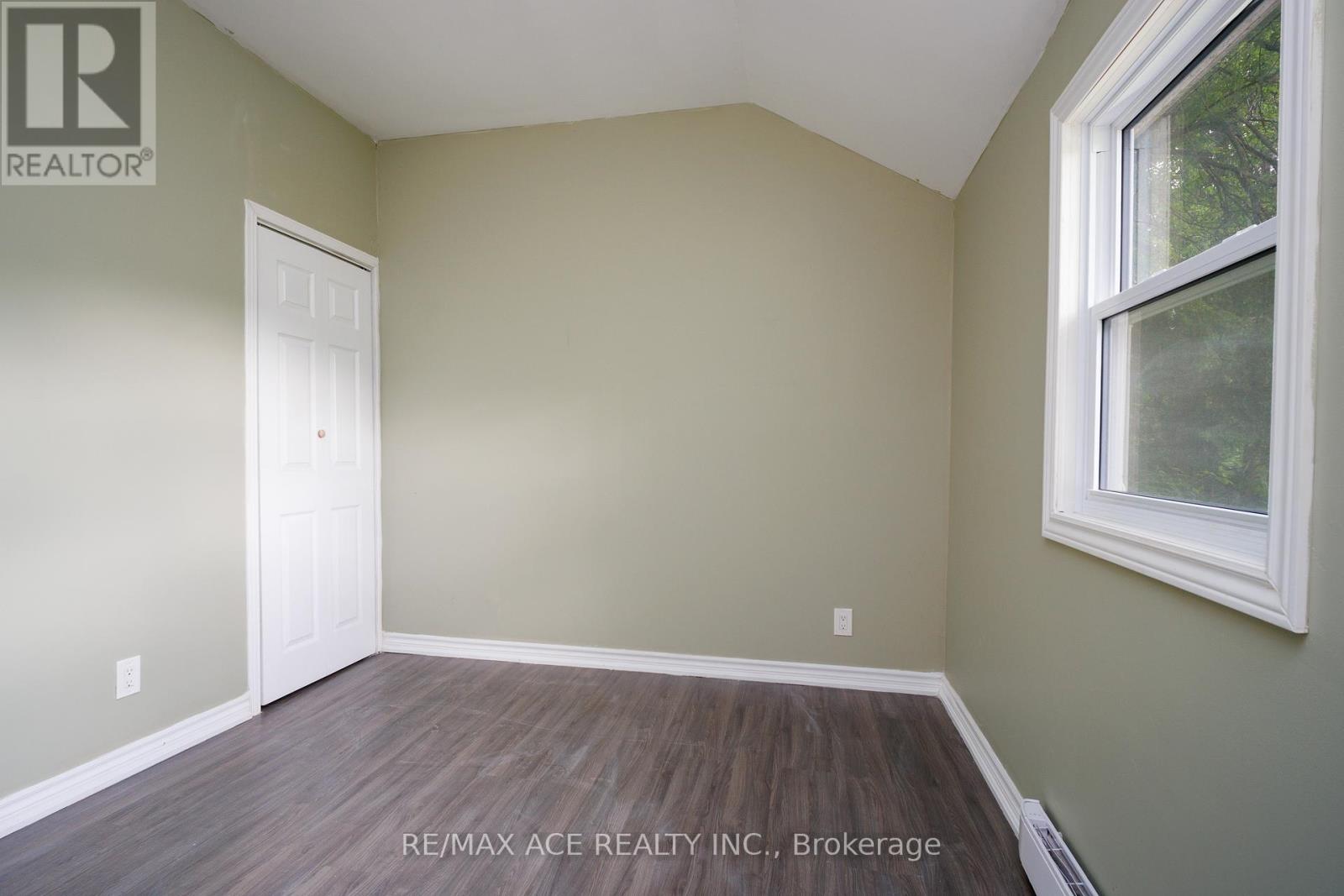 938289 Airport Road, Mulmur, Ontario  L9V 0M1 - Photo 8 - X12214508