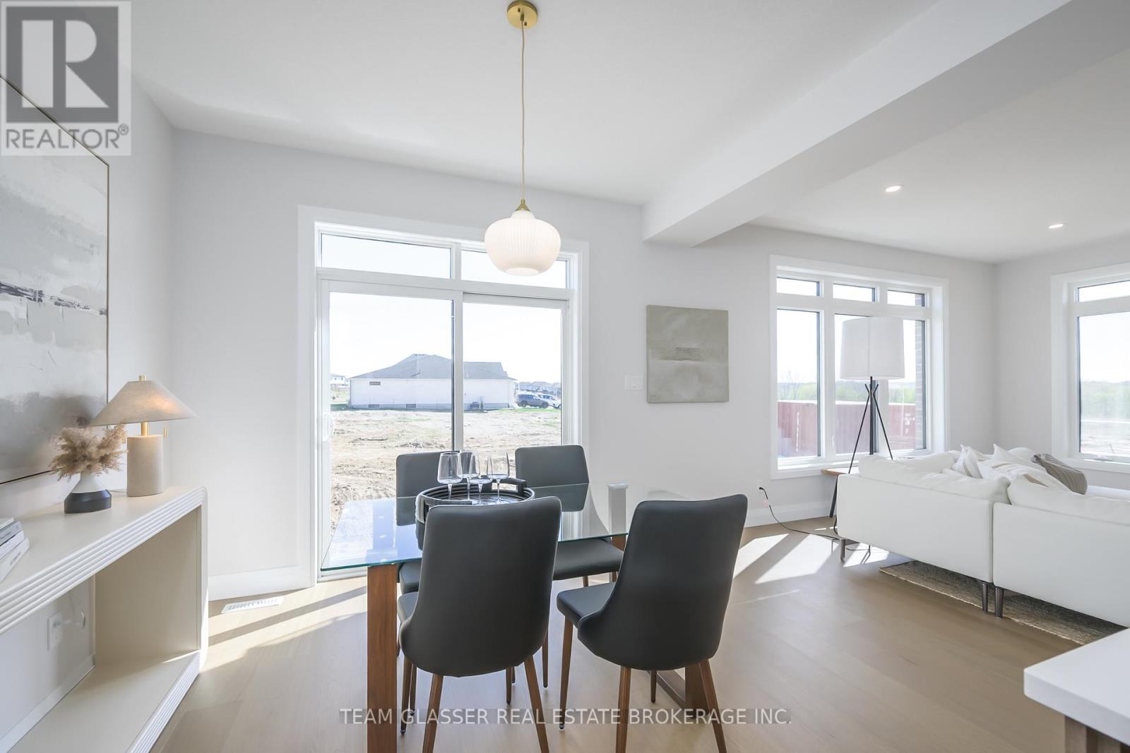 72 Allister Drive, Middlesex Centre, Ontario  N0L 1R0 - Photo 12 - X12214525