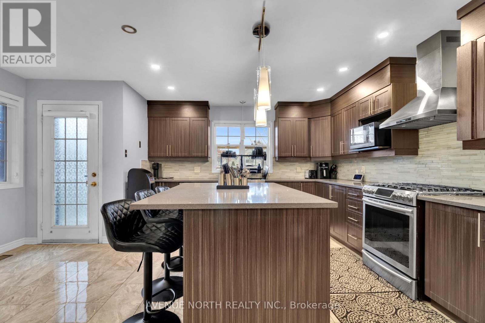 1511 Rumford Drive, Ottawa, Ontario  K4A 4B7 - Photo 10 - X12214521