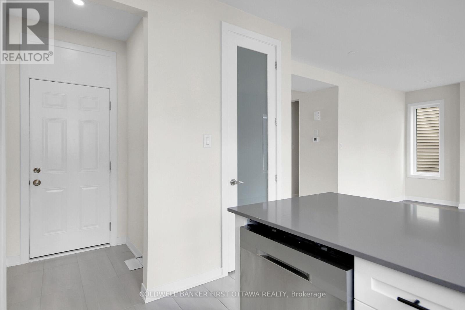 117 Rugosa Street, Ottawa, Ontario  K0A 2E0 - Photo 17 - X12214522