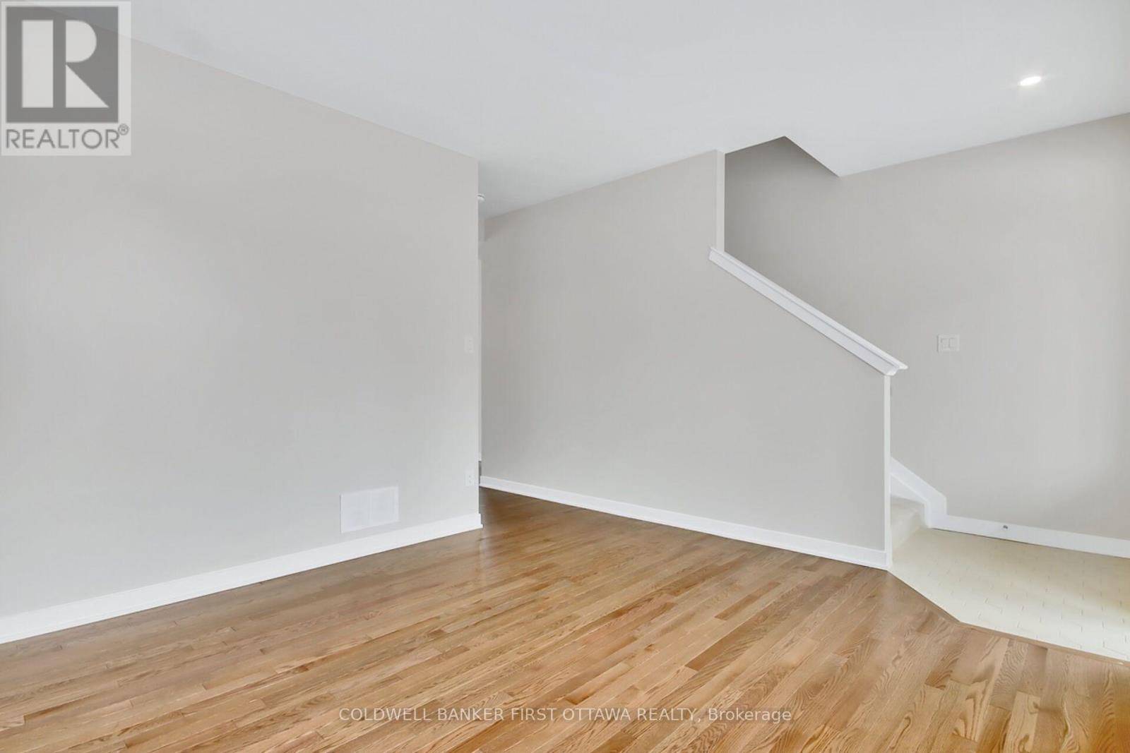 117 Rugosa Street, Ottawa, Ontario  K0A 2E0 - Photo 8 - X12214522